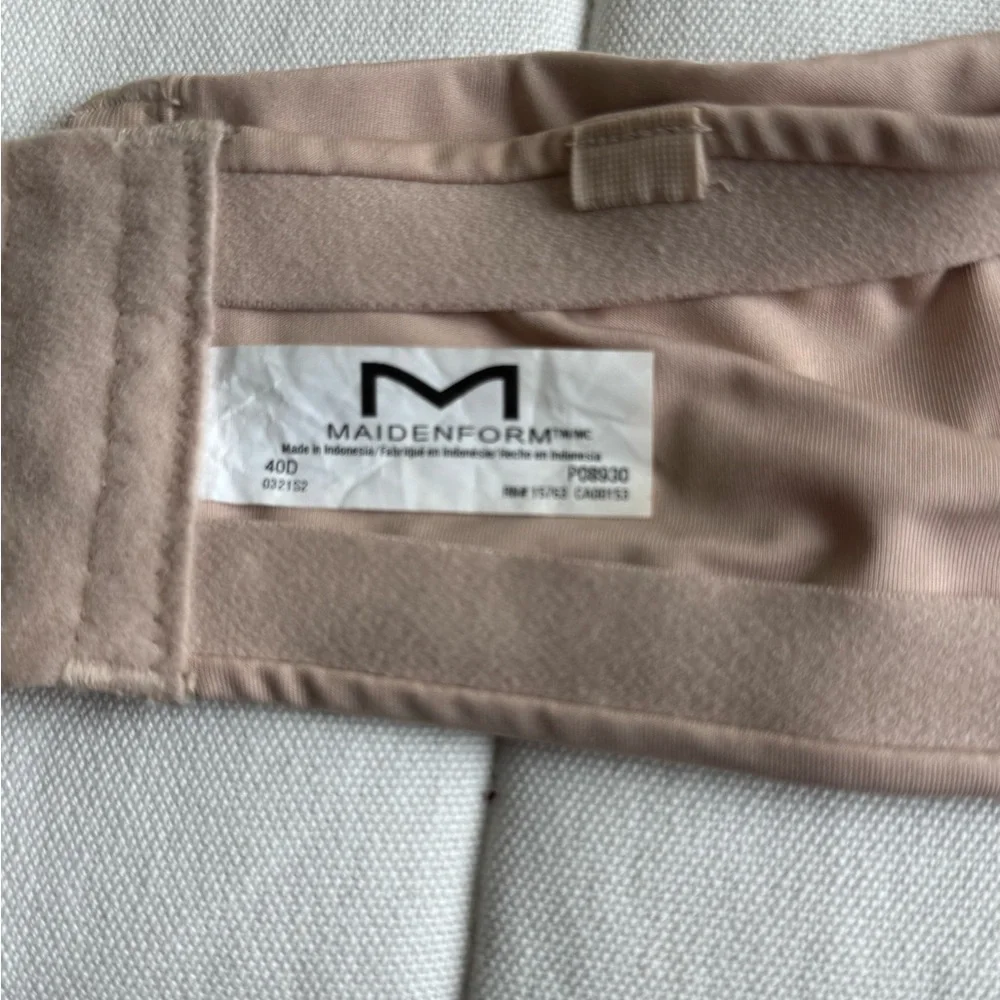 Maidenform Tan Seamless strapless bra - Picture 3 of 4